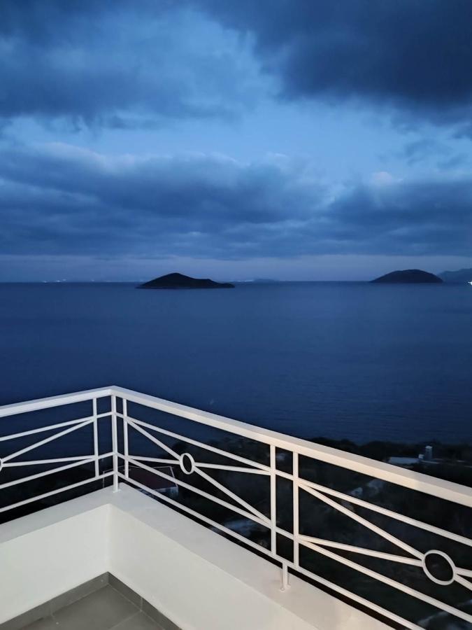 Infinity Blue Suite Panteli Exterior photo