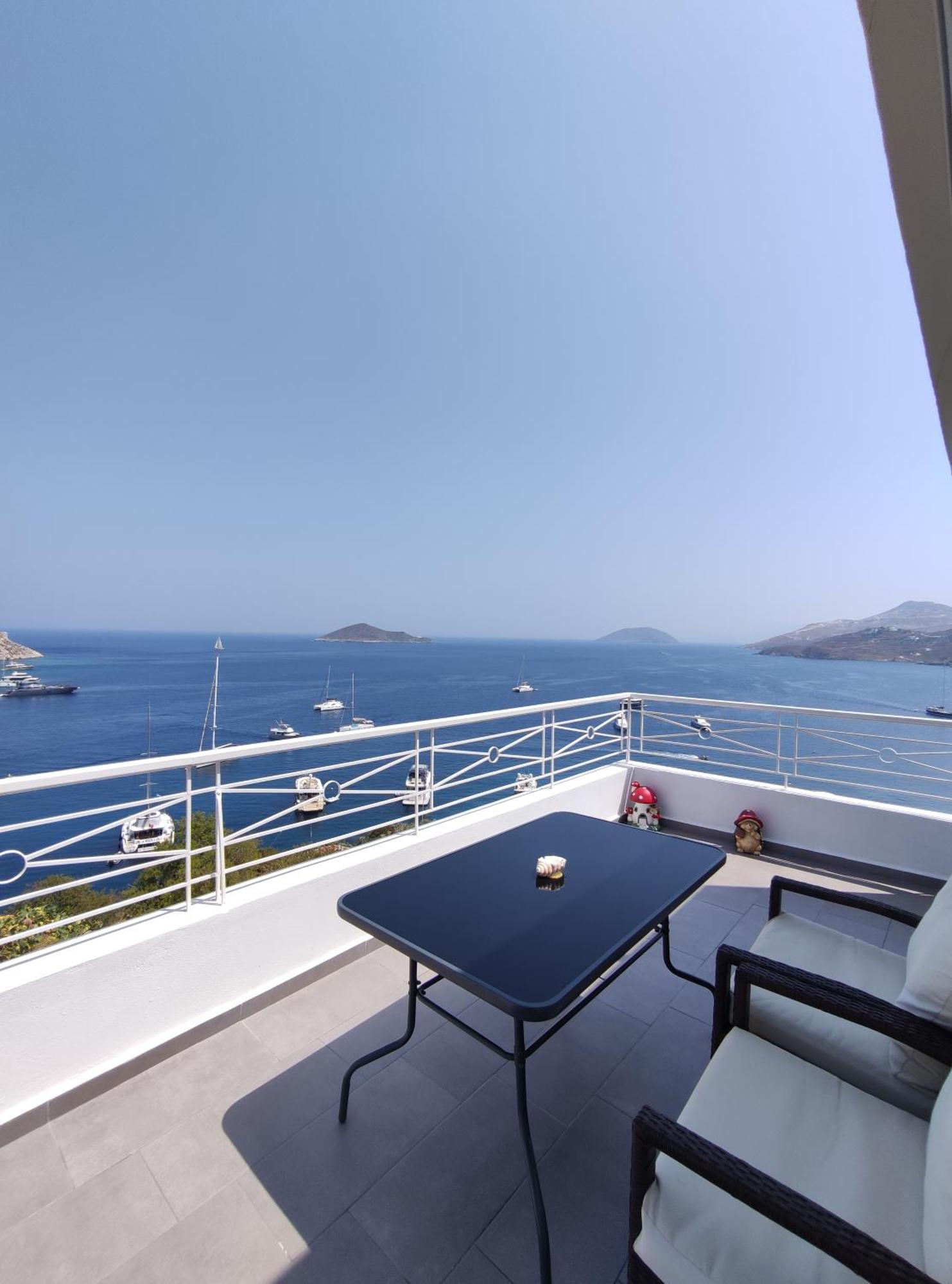 Infinity Blue Suite Panteli Exterior photo