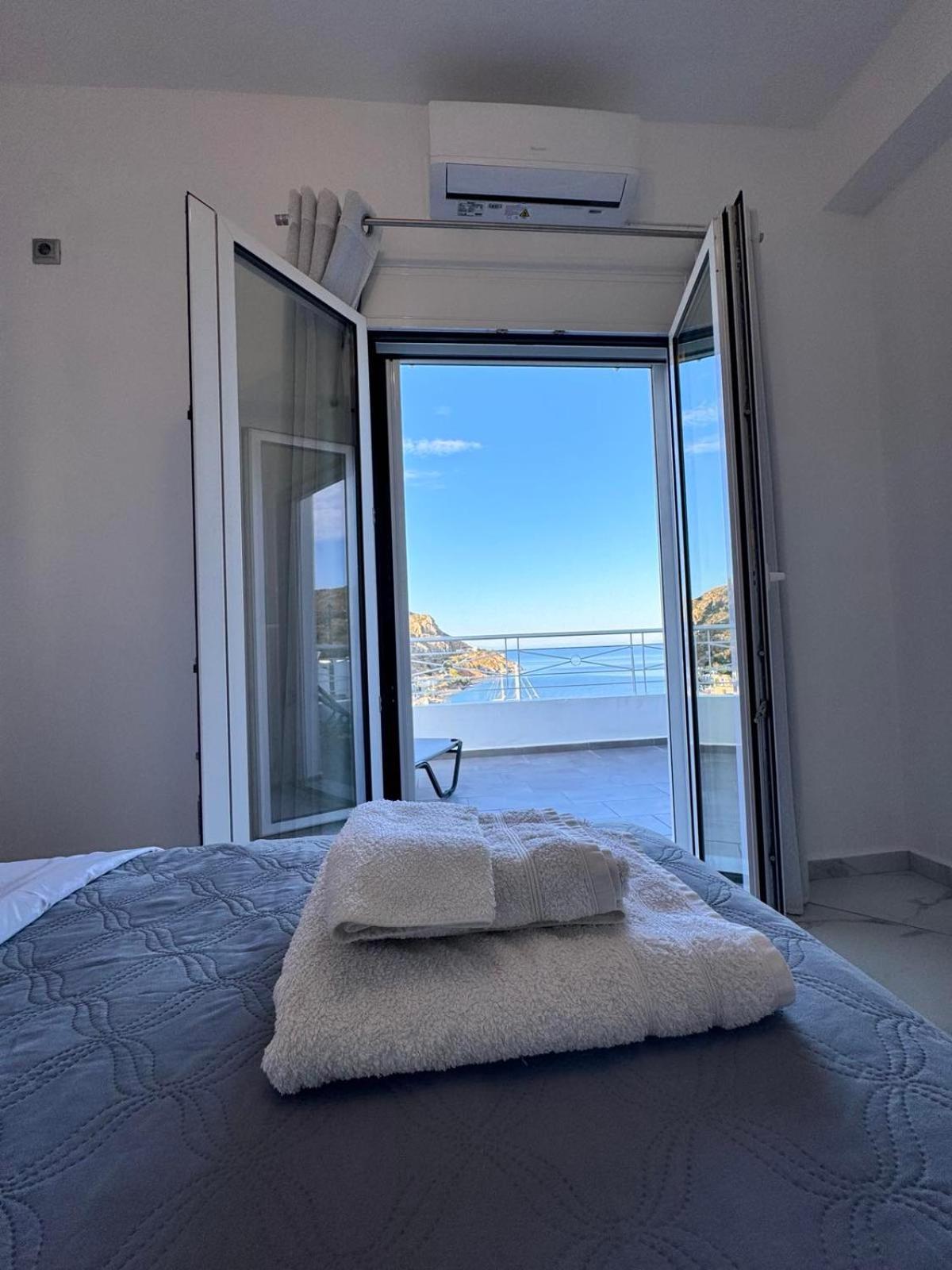 Infinity Blue Suite Panteli Exterior photo